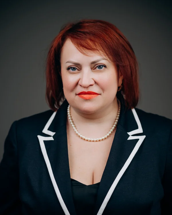 Рябокінь Марина Валеріївна, кандидат економічних наук, доцент кафедри економіки та підприємництва КІБіТ.