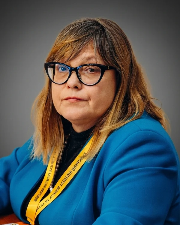 Волярська Олена Станіславівна, доктор педагогічних наук, доцент кафедри психології КІБіТ.